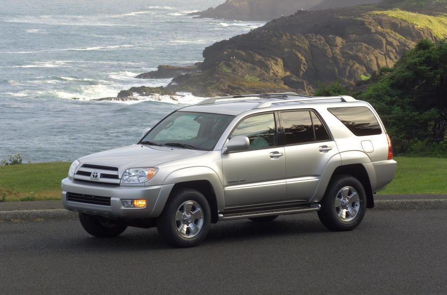  Toyota 4Runner 2003 года  (фото 32 из 41)